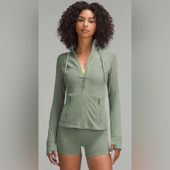 lululemon athletica Jackets & Blazers - NWT Lululemon Define Hooded Jacket Nulu Grey Eucalyptus Sz 10